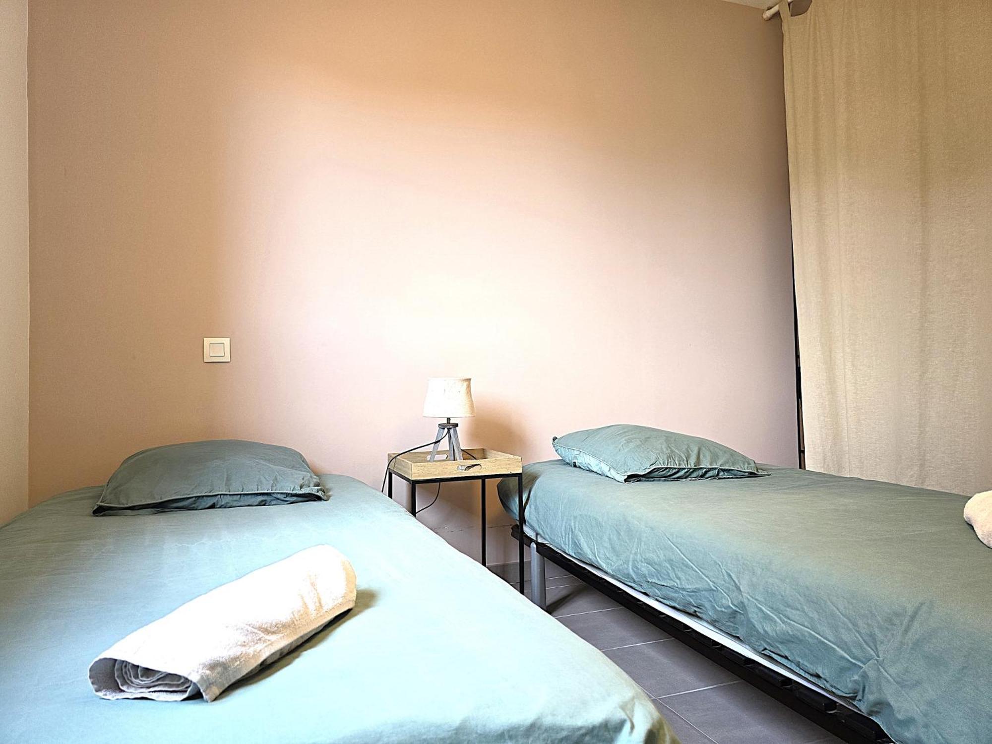 Le Clos Andree - Charmante Maison 8 Personnes - 5 Lits - Climatisation Reversible - Parking 3 Vehicules - Garage - Zone Nord Montauban - Terrasse Et Jardin Ngoại thất bức ảnh