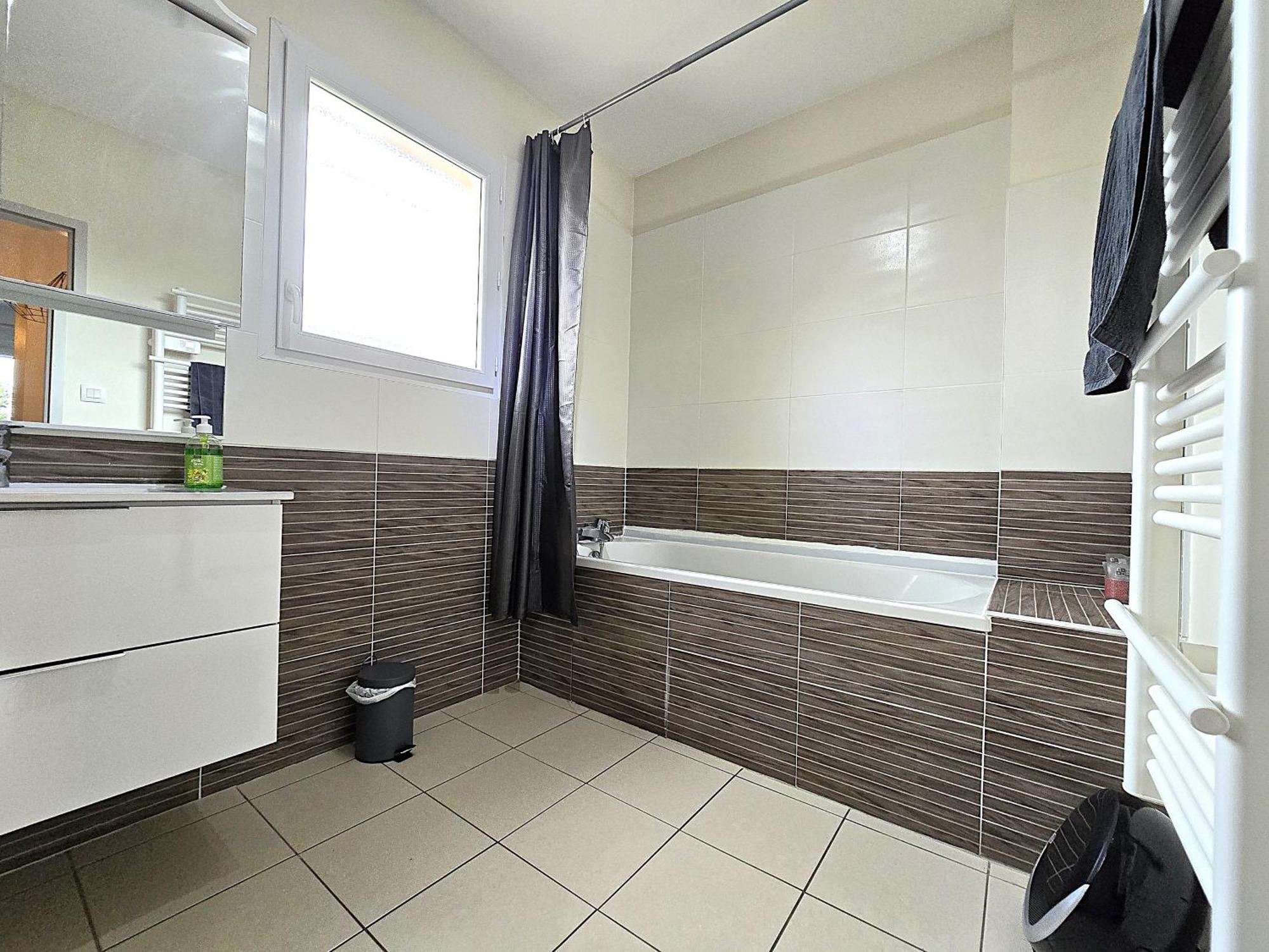 Le Clos Andree - Charmante Maison 8 Personnes - 5 Lits - Climatisation Reversible - Parking 3 Vehicules - Garage - Zone Nord Montauban - Terrasse Et Jardin Ngoại thất bức ảnh